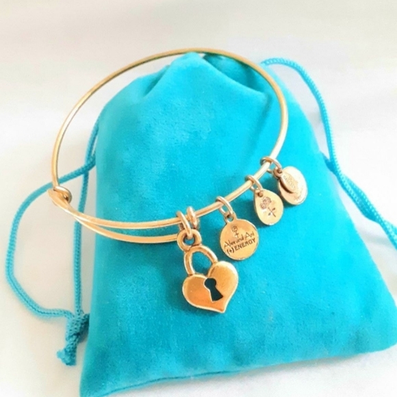 Alex and Ani HEART LOCK Charm Gold Bangle Bracelet. - Picture 3 of 3